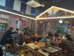 大堂-老三样·美食研究中心(世贸路店)