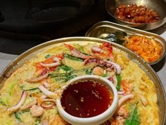 -草家酱蟹炭火烤肉店(珲春南路一店)