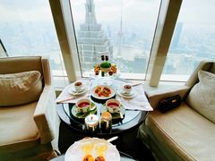 靠窗位-The lounge 柏悦酒店大堂酒廊(上海环球金融中心店)