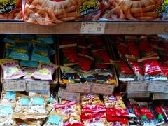 零售区-来伊份(我格广场武宁路店)