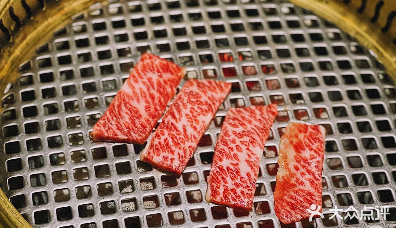 人均100➕吃和牛牛小排🔥超赞烧肉店