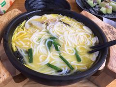 -桥香园过桥米线(国贸店)