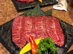 撒撒米-炼火烤肉店