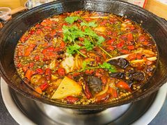 -鸿顺老铁锅美蛙鱼府(解放碑店)