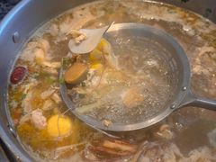 -一席地·本地鸡窝·杭帮鸡火锅(萧山银隆百货店)
