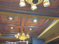 -乡村馕坑肉·烧烤·新疆菜·本地人更爱吃(阿勒泰首店)