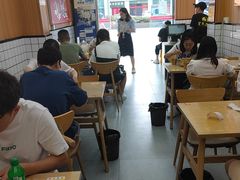 大堂-冒菜西施·非遗冒菜(总店)