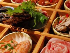 宫廷九拼-嘿嘟嘟·肋条烧肉放题(爱融荟城店)