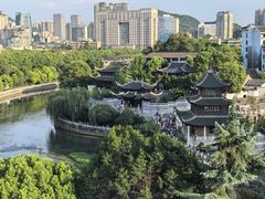 -包整·丝娃娃(甲秀楼景观店)