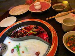 -在蜀里·一米肥牛老火锅(黄埔店)