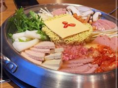 -勾勾锅(联宝公寓店)