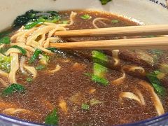 -镇南锅盖面馆(解放路店)