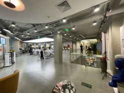 -变画·发型STUDIO