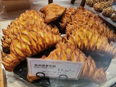 -罗森尼娜(德思勤店)