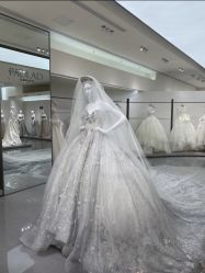 -南京宝娜嫁衣婚纱礼服馆(中央路店)