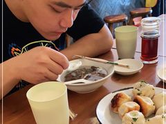 -舒蔡记生煎菜饭(云南中路店)