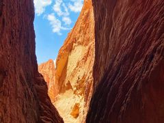 -天山神秘大峡谷