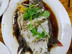-岛中岛·海鲜大排档·万宁老字号(东澳店)