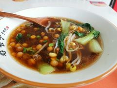 鸡汤酸辣粉-姑娘手·陕西手工面·肉夹馍(象峰店)
