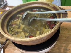 -菌小白火锅(时尚天河店)