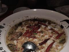 -江渔儿酸菜鱼(奥园广场金发购物中心店)