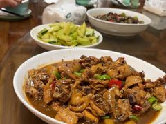 -芦茨金富饭庄·25年老字号·专做稻草鸡