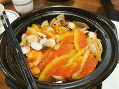 香兰糕，白切东山羊，西瓜海白，紫薯炒野米，芋荷酸笋海白，白切文昌鸡-海南大院(海甸岛店)