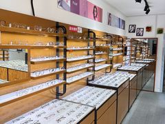 -罗伯特眼镜·蔡司官方授权(罗湖国贸店)