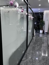 -苗方清颜专业祛痘·皮肤管理