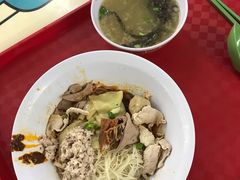 -大华猪肉粿条面