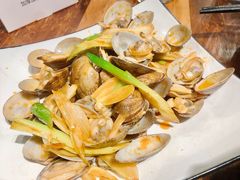 -臻鲜燕海鲜融合餐厅(金陵style店)