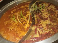 -沸炉重庆老火锅(军事博物馆店)