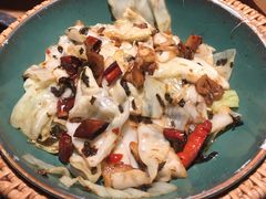 红薯叶炒包菜-吃饭皇帝大(解放西路店)