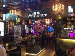 -喜鹊音乐酒馆(西街店)