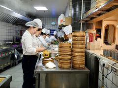 -馋三尺蟹粉小笼(人民广场店)