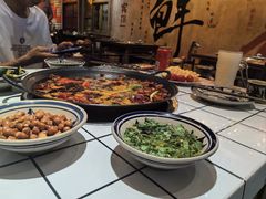 -旧街市鲜货老火锅(大光路店)