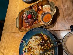 -耶里夏丽新疆餐厅(百联中环购物广场店)