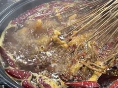 -灌县老妈砂锅串串香(万科红生活广场店)