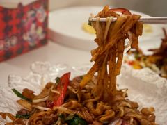 湿炒牛河-白仁仔· 活烤海鲜 宵夜(豫园店)