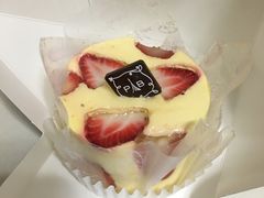 草莓切片蛋糕-巴黎贝甜(华堂新辰汇店)