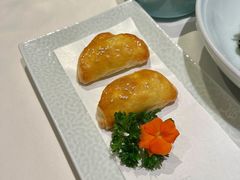 叉烧酥-申粤轩酒楼·三十年粤菜经典(丁香花园店)