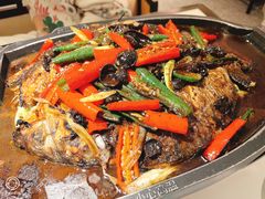 -江边城外烤全鱼(汉光百货店)