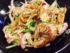 -虾弄弄海派小龙虾·牛羊蝎子火锅