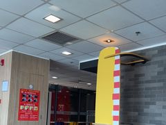 -麦当劳(国家体育场南路店)