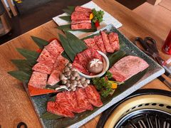 -炼火烤肉店