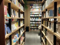 -覔书店(壹方城店)