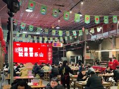 大堂-清真·老金烧烤·小龙虾(奥体中路店)