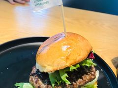 经典牛肉龙小治-龙治汉堡(中华城店)