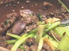 -八府香鸭·啫啫煲(华山路店)