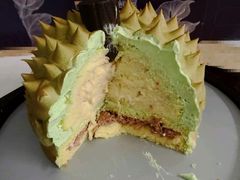 榴槤蛋糕-圣安娜饼屋(新板樟堂店)